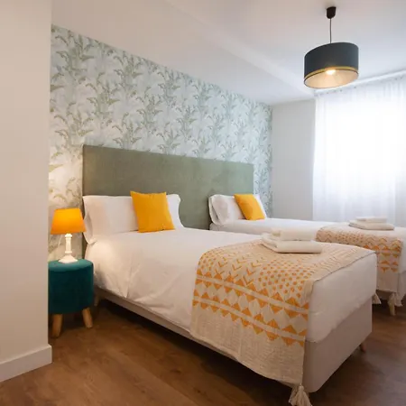 Lc Trafalgar Puerto & Playa